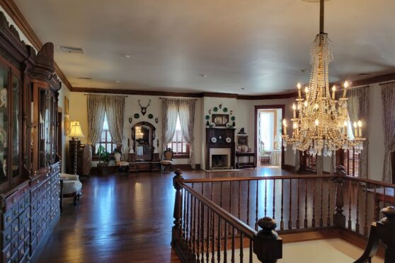 Schreiner Mansion Upstairs with seating and chandelier