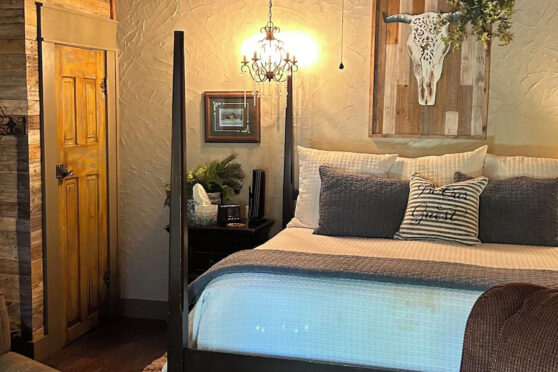 Bois D' Arc Bungalow & Suites Bedroom 2