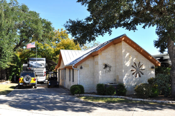 Buckhorn Lake Resort The Club