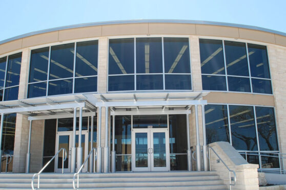 Butt Holdsworth Memorial Library building