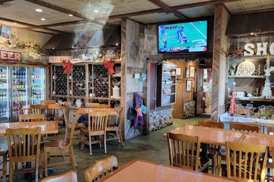 Cafe on the Ridge Dining Area