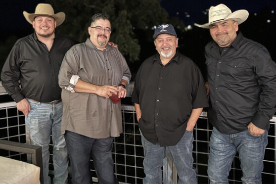 Carlos & Dan and the Silver Bullets band members