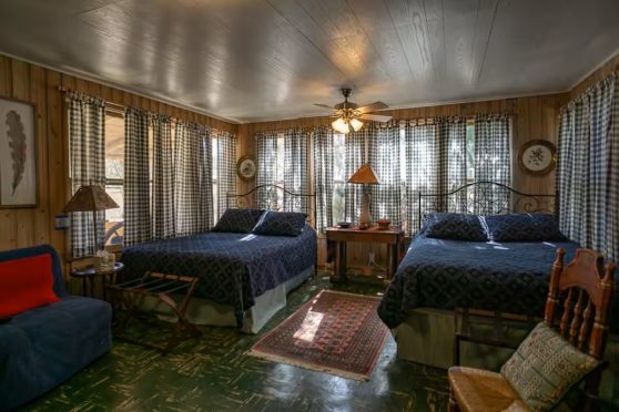 Casita Montalbano double bedroom