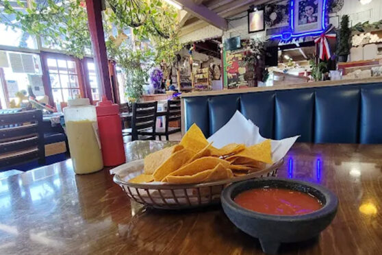El Sombrero De Jalisco dining area