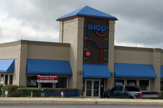 IHOP Kerrville building
