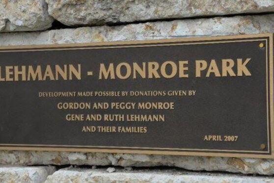 Lehmann-Monroe Park signage