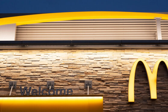 Mcdonalds welcome sign