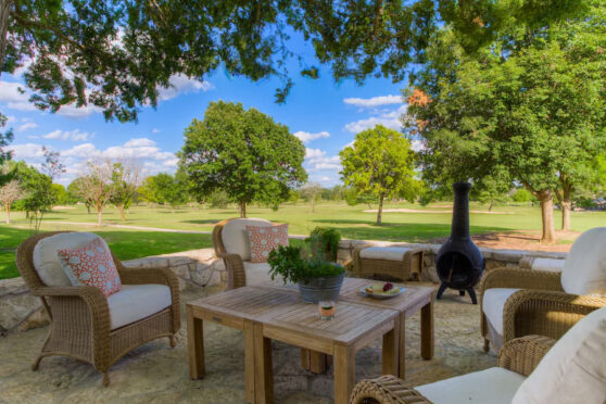 River Hill Outdoor Seating