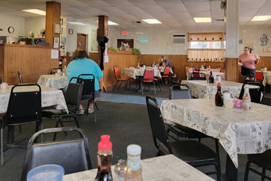 Save Inn dining Area