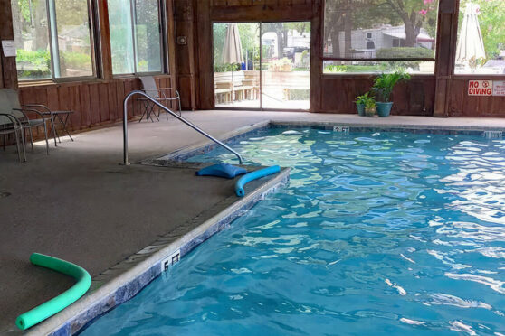 Take-It-Easy RV Resort pool