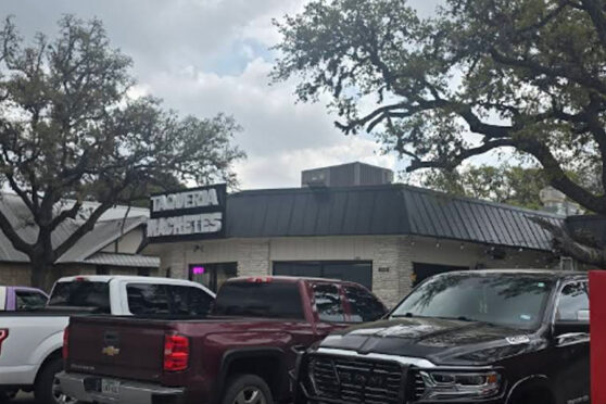 Taqueria Machetes building