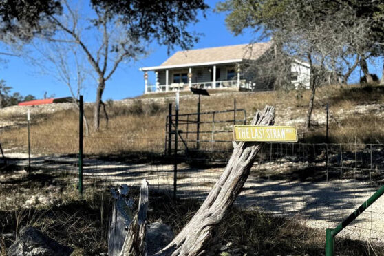 The Last Straw entrance