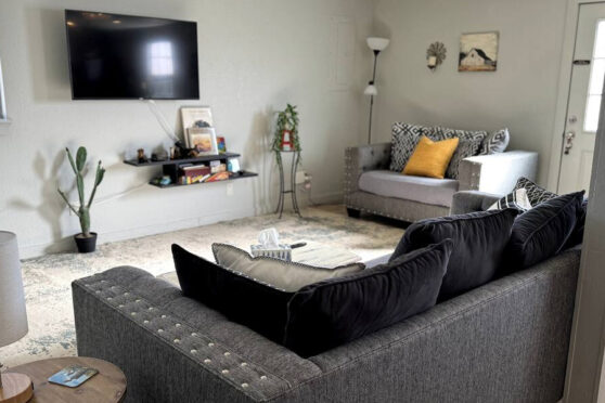 The Last Straw living area