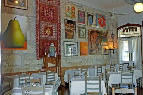 Franciscos dining area