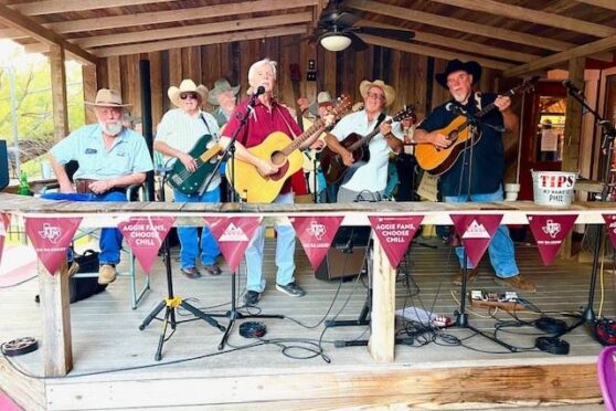 Live music at Howdy's Bar and Chill