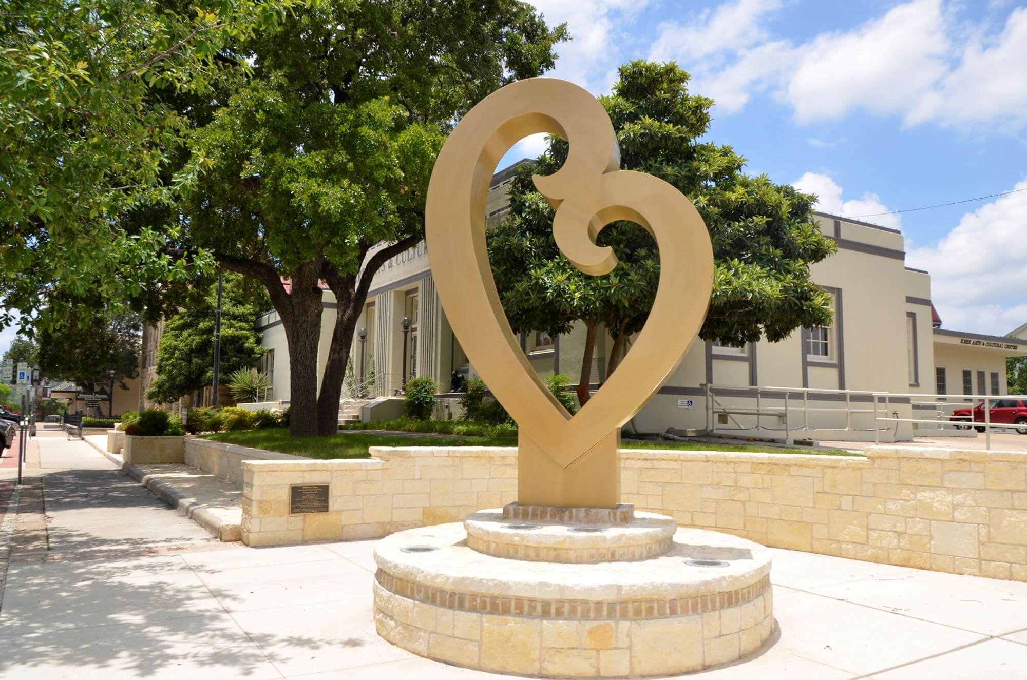 Mothers Love Statue