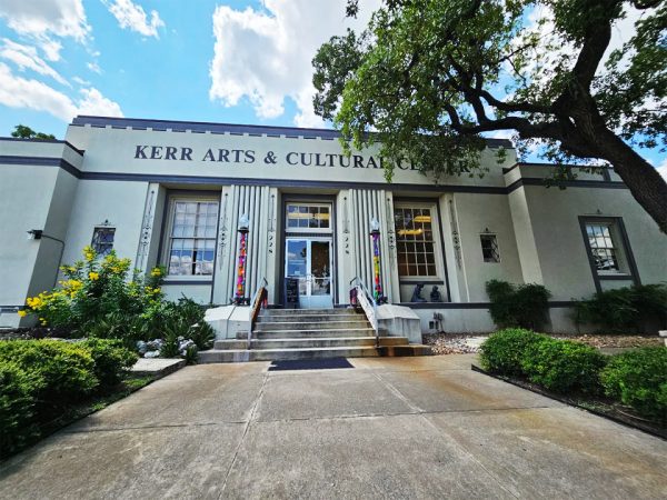 Kerr Arts and Cultural Center Entrance - 960x720