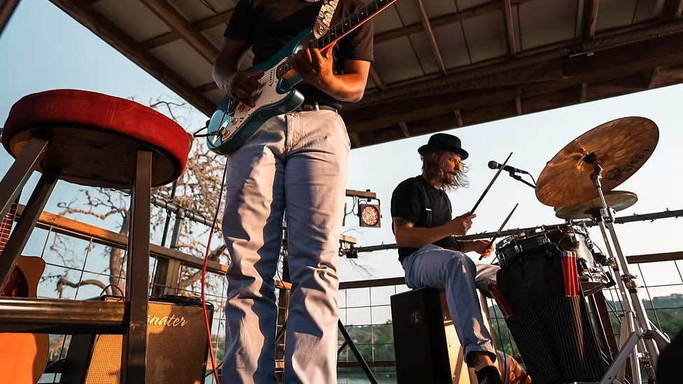 picture of jonny elrod band